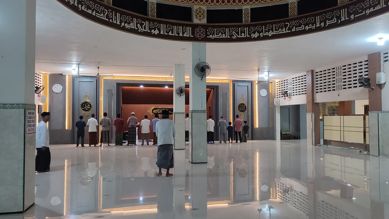 Serambi masjid